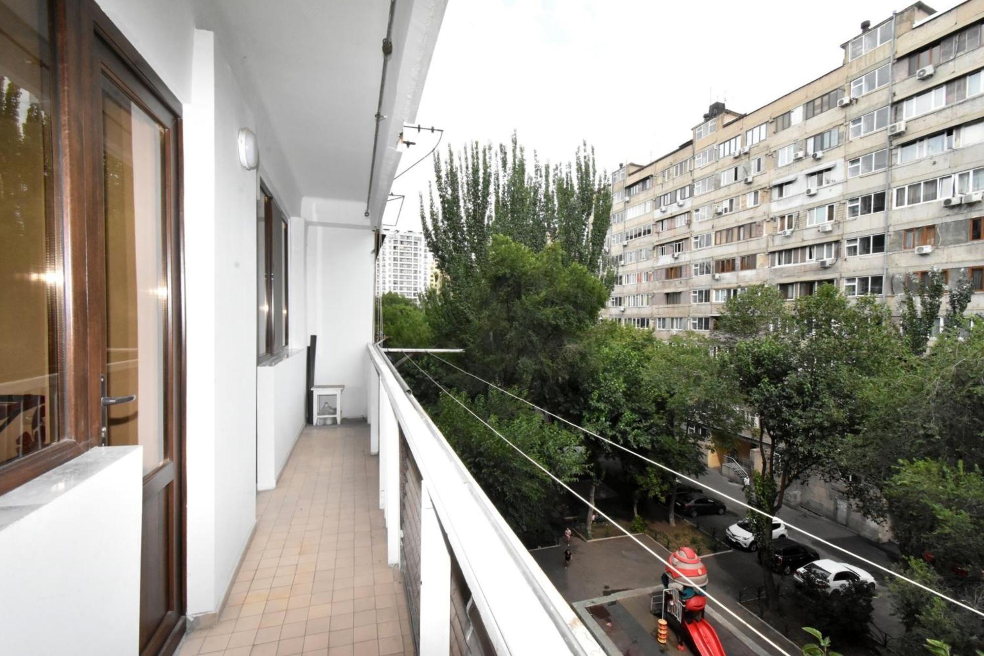 Apartment In The Center Of Jerevan Eksteriør billede